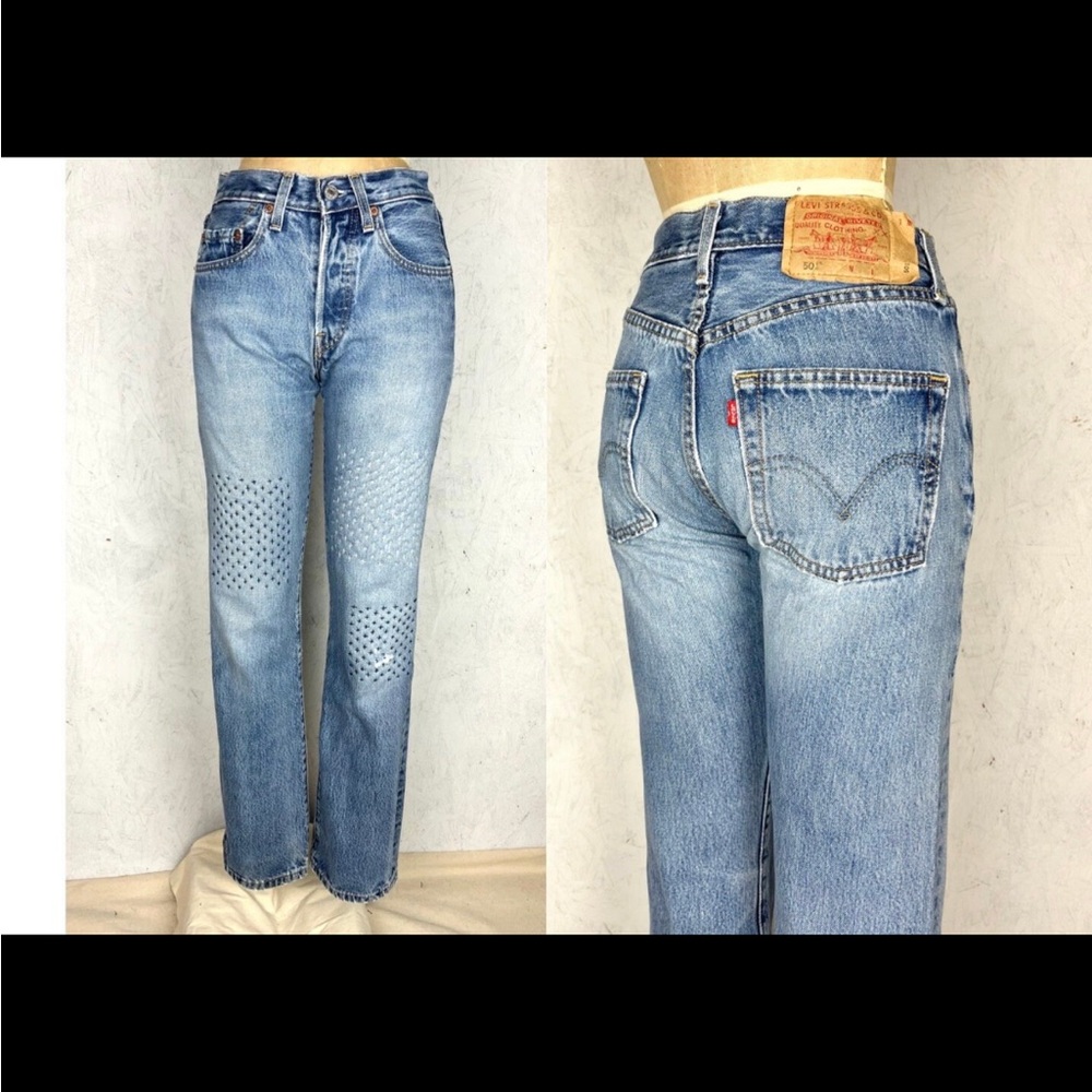 Vintage 90’s Levi’s 501 Sashiko Hand Stitch Straight Leg Button Fly Jeans sz 26”